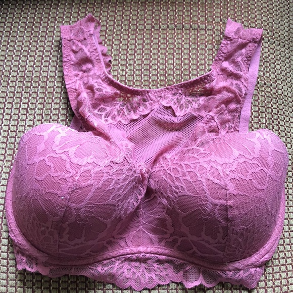 PINK Victoria’s Secret Lace Push Up Bralette - Picture 1 of 4